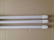 Bóng tuýp led T8 thủy tinhd 0.6m - 10W